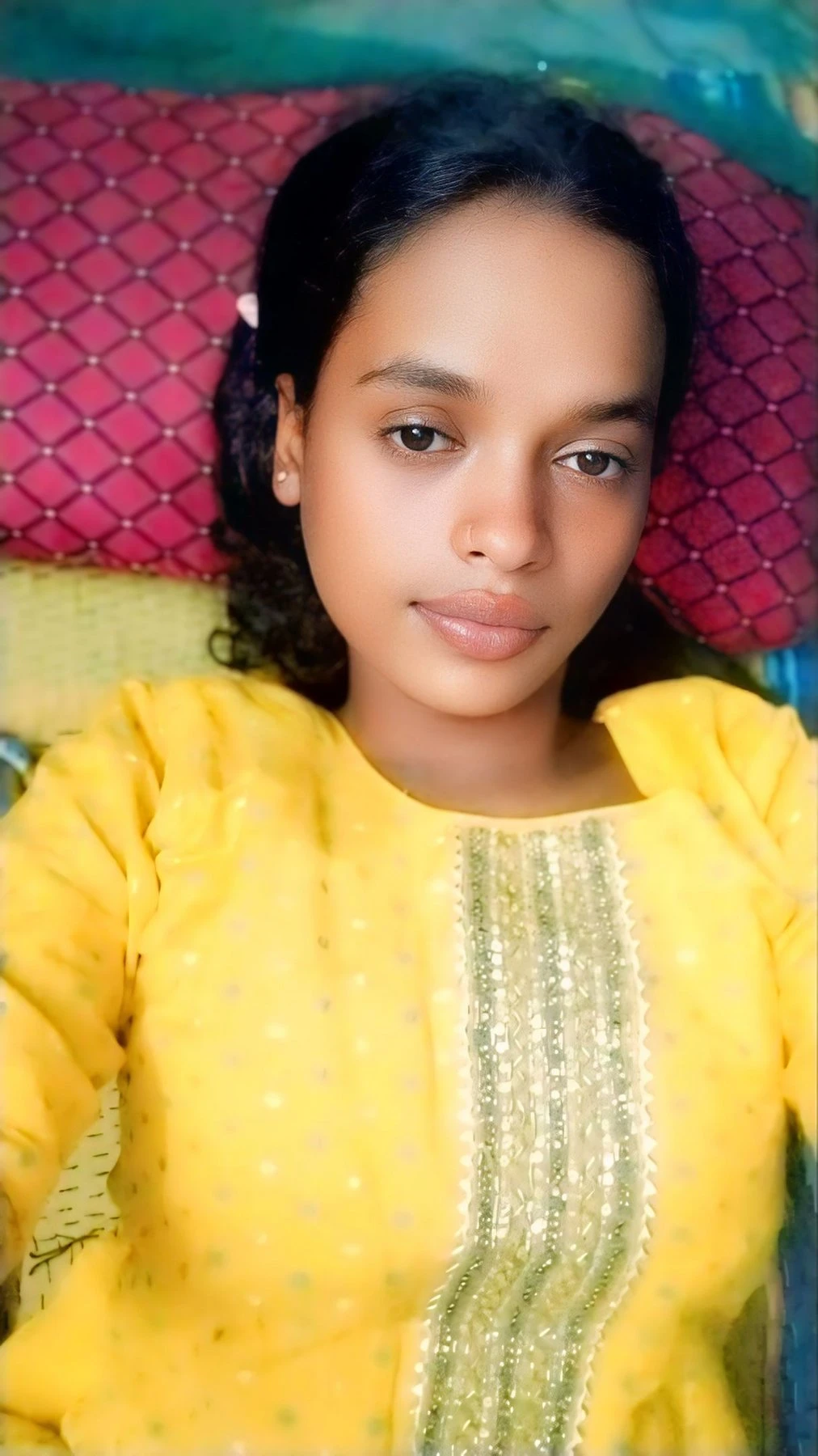 Sanjana Queen Available hyderabad – Indian escort in Hyderabad — 3 / 5