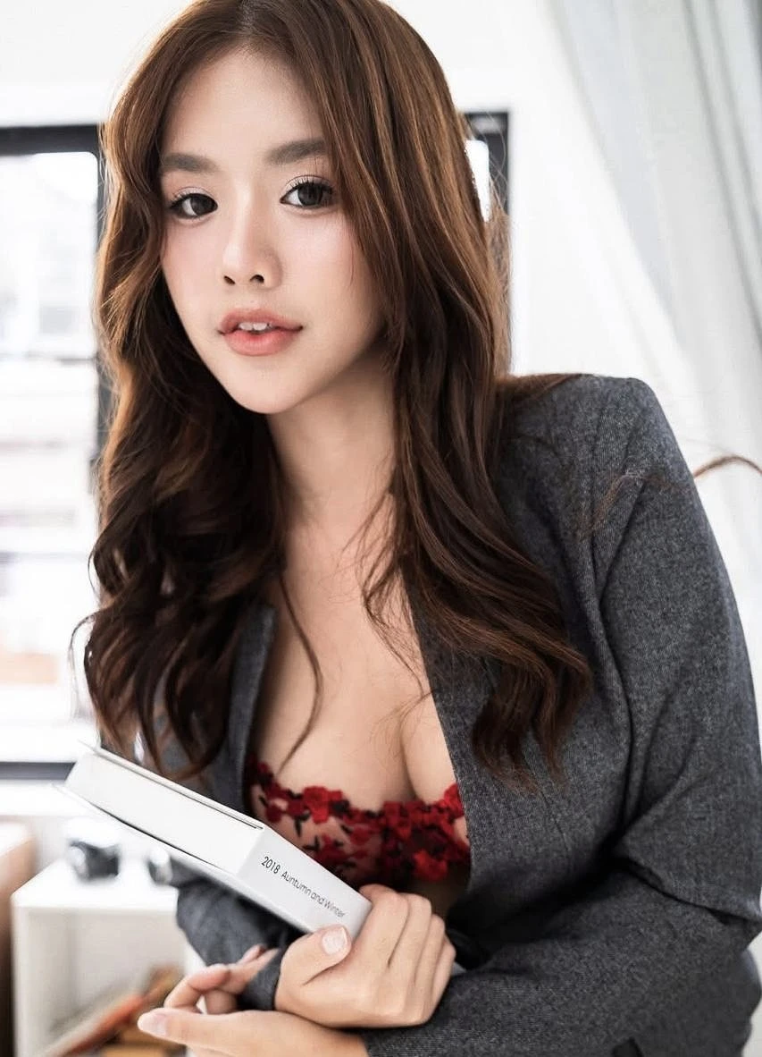 Seo ri – South Korean escort in Da Nang — 26 / 31