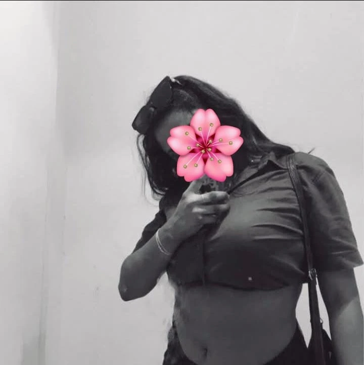 Shenali – Sri Lankan escort in Colombo — 4 / 6