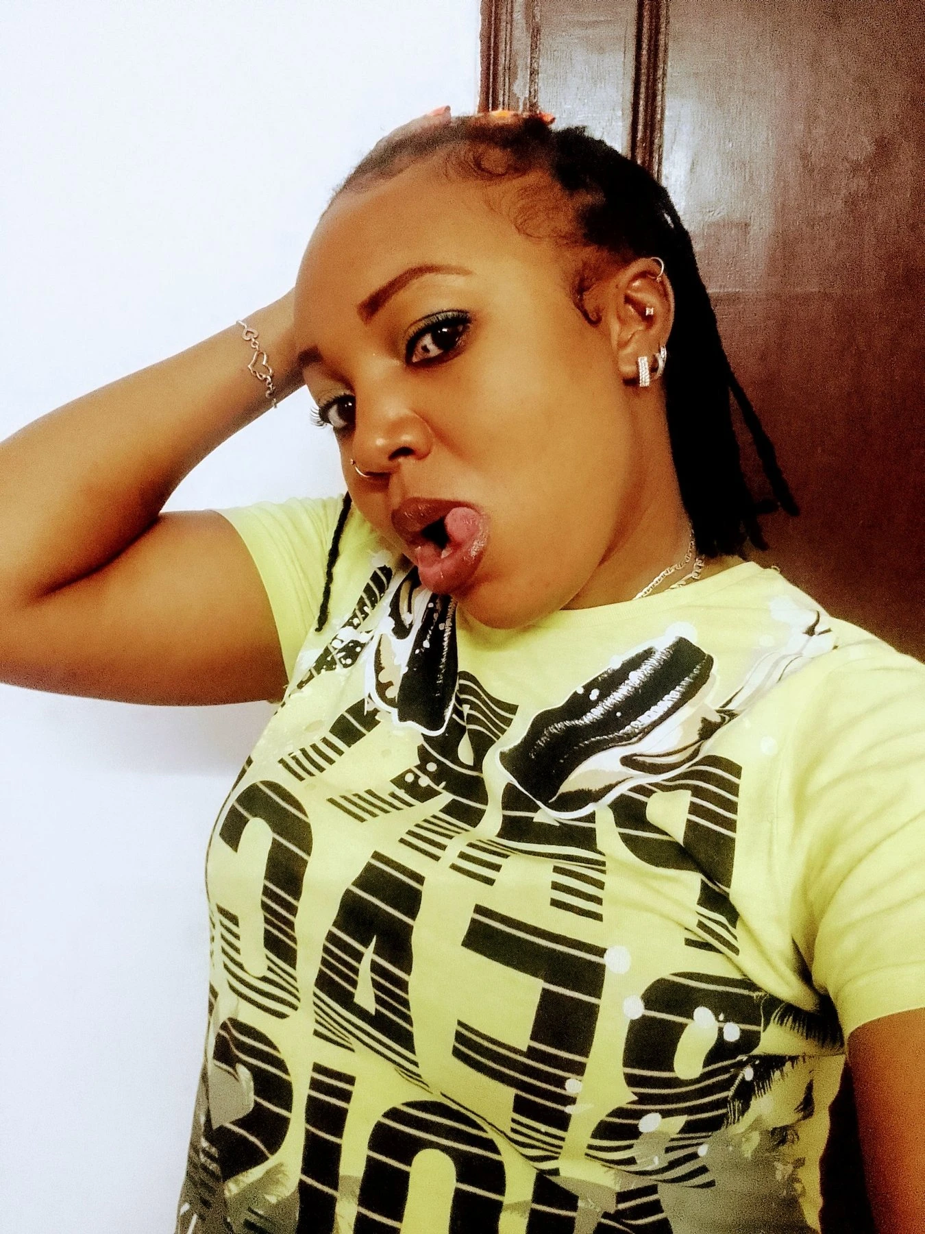 Falcon Mmm – Kenyan escort in New Delhi — 9 / 10