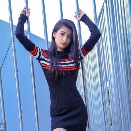Sonia Khan – Pakistani escort in Islamabad — 2 / 4