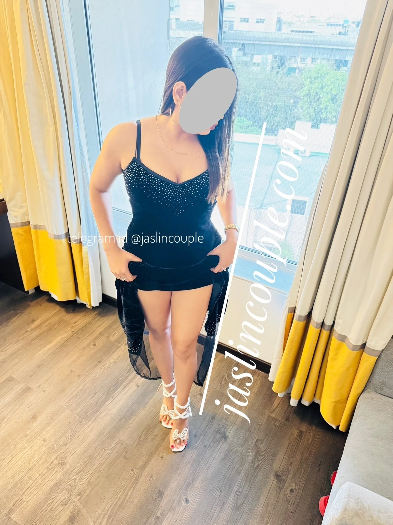 Jaslincouple – Indian escort in Mumbai — 13 / 16
