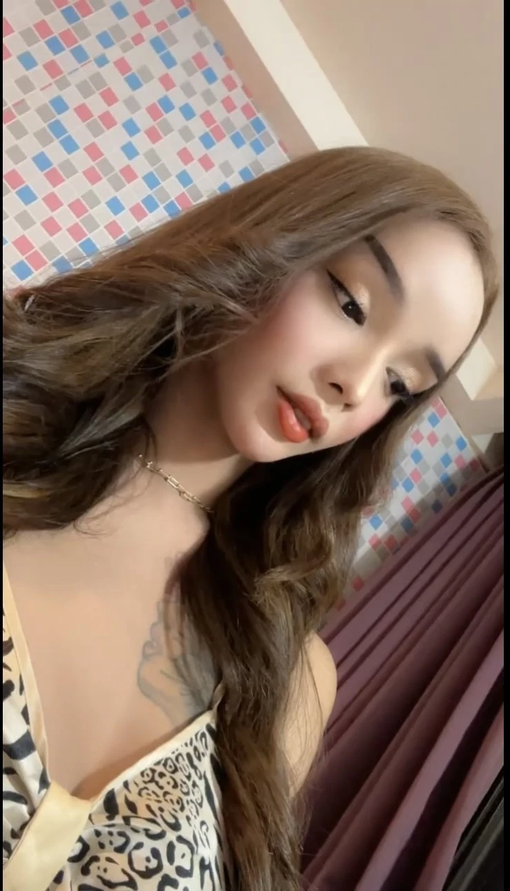 Young Sweet Asian GIRL IN TOWN – Russian escort in Ho Chi Minh City — 5 / 11