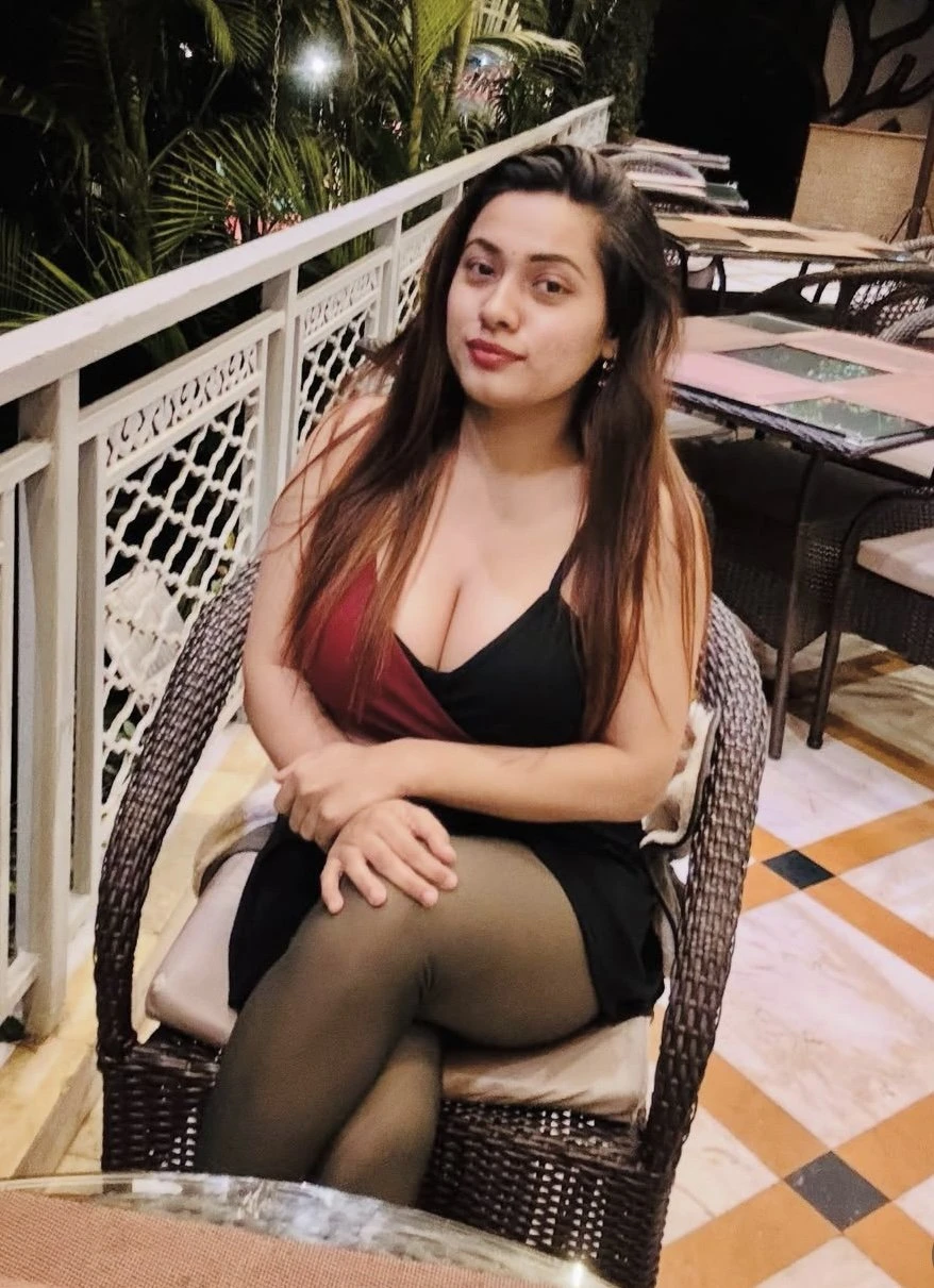Aaliya09 – escort in New Delhi — 2 / 3