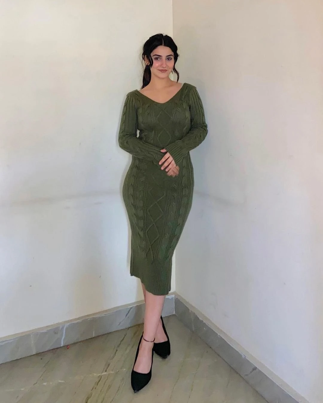 Vrutika – Indian escort in Hyderabad — 2 / 3