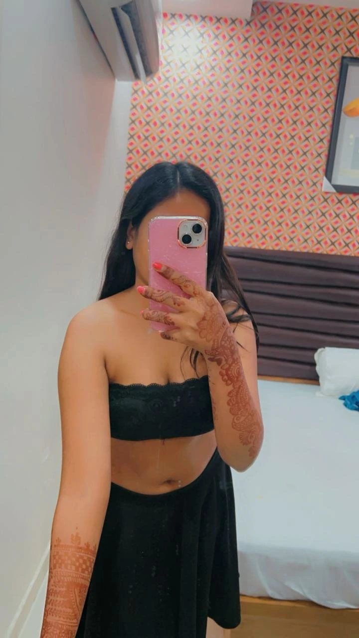 Sneha – Indian escort in Varanasi — 6 / 7