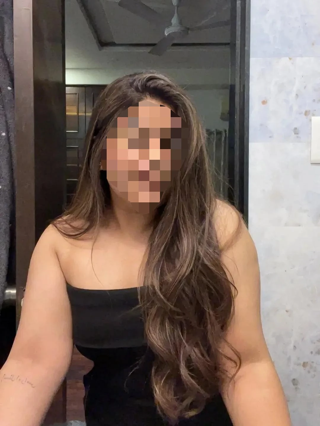 Kavya Naidu – Indian escort in Hyderabad — 2 / 3