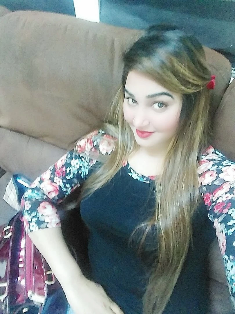 Payal Shah – Pakistani escort in Lahore — 6 / 12