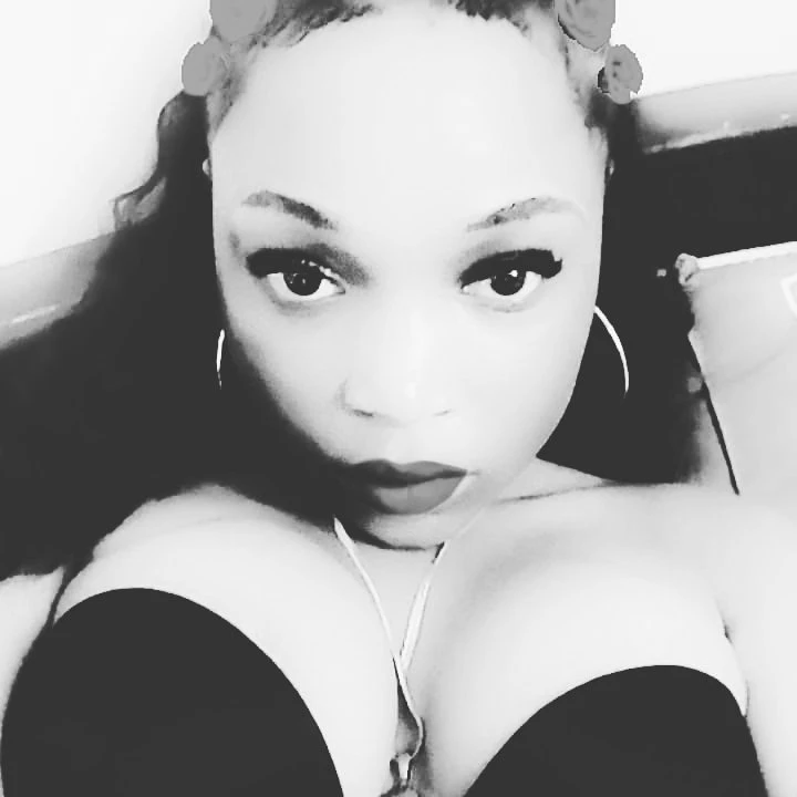 Sindi – Kenyan escort in Noida — 2 / 4