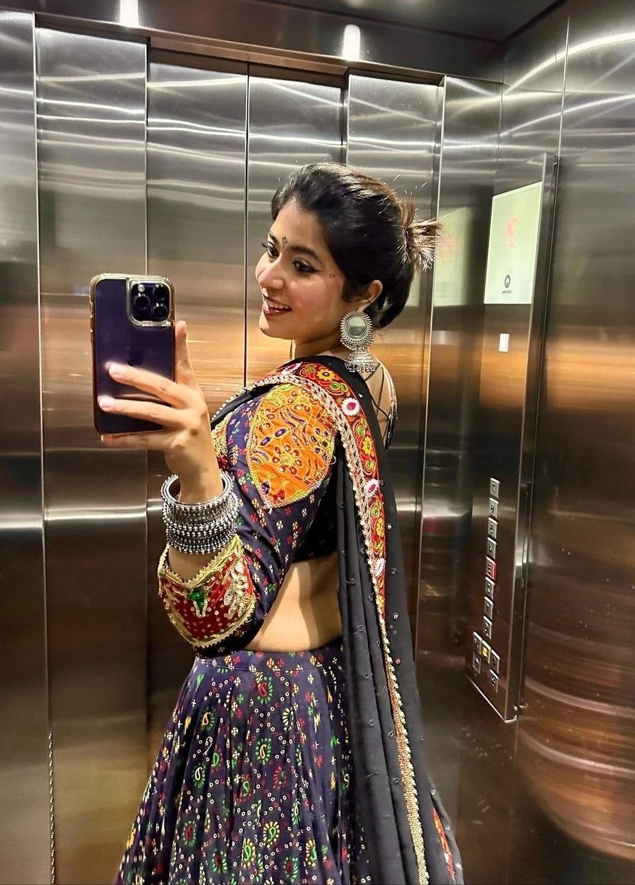 Independent Tapasya Meets/cam – Indian escort in Mumbai — 2 / 4