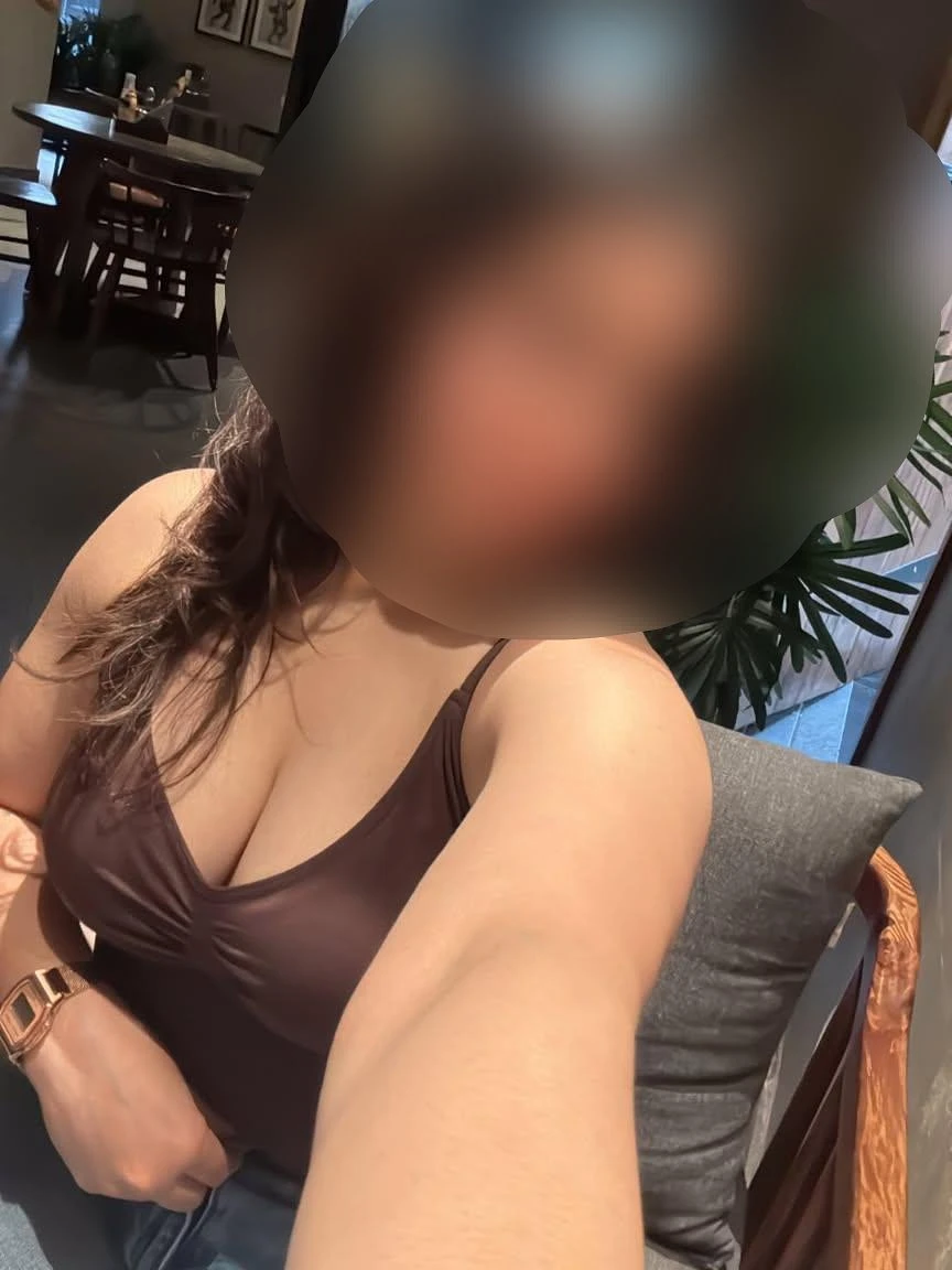 S, escort – escort in Mysore — 2 / 3