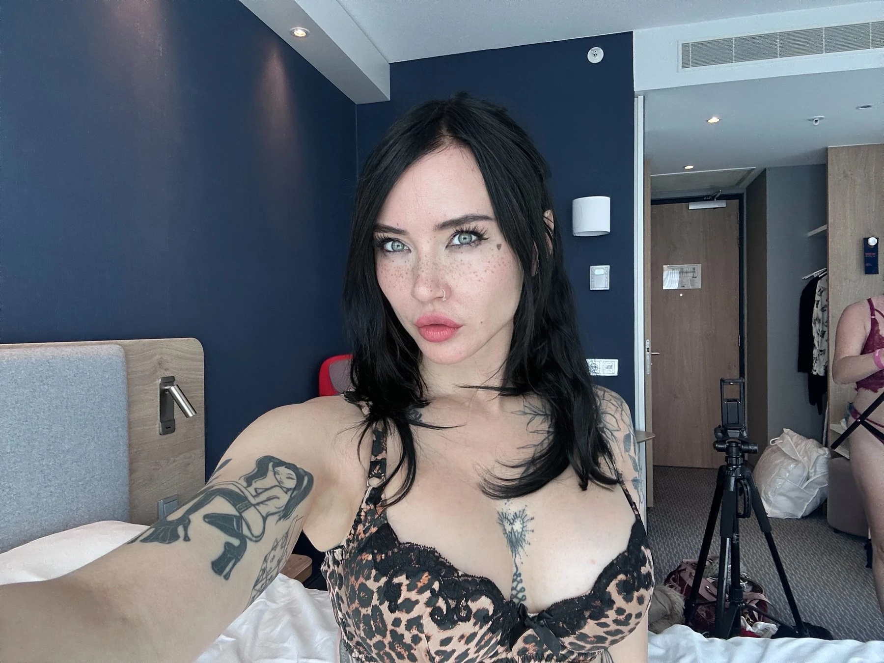 Eva – Latvian escort in Hong Kong — 5 / 9