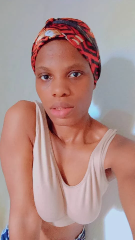 Ximena – Nigerian escort in New Delhi — 4 / 5