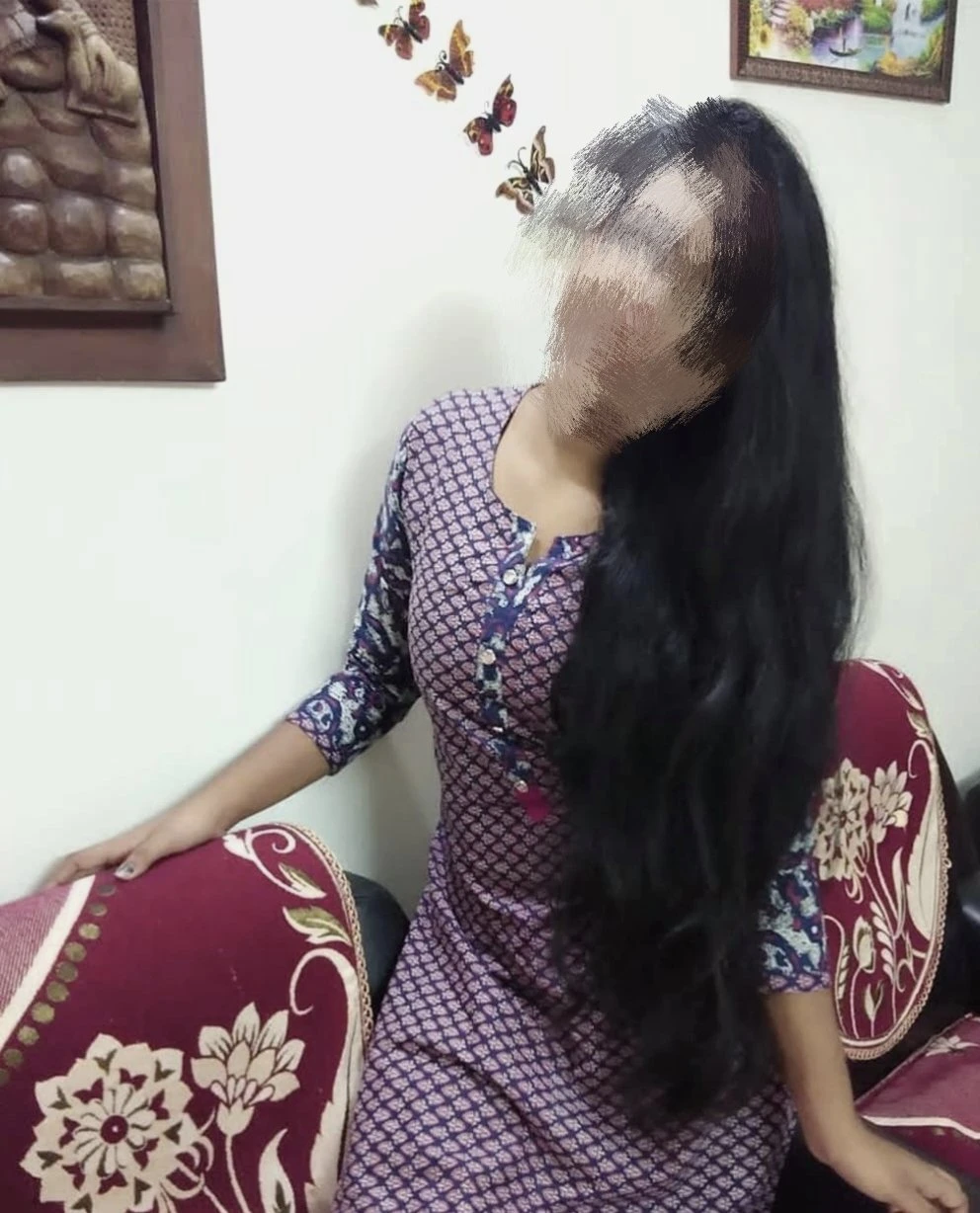 Rani Kumari Independent Cam Show & Real – Indian escort in Pune — 2 / 6