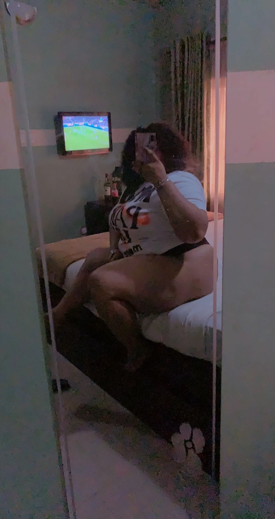Ariela – Ugandan escort in Kampala — 2 / 3