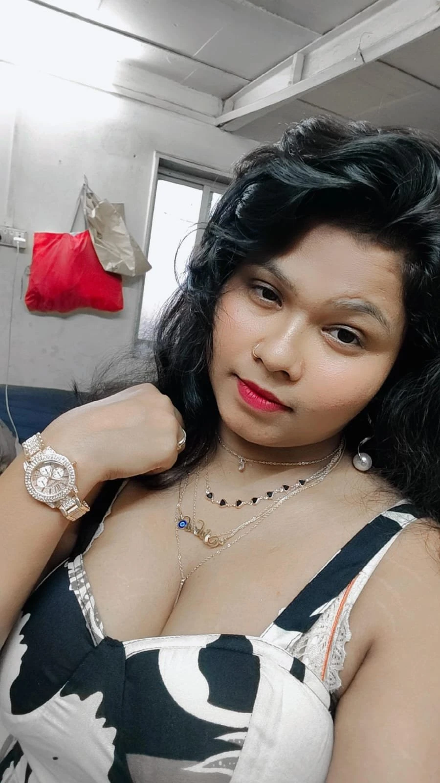 Sony an Independent – Indian escort in Mumbai — 2 / 16
