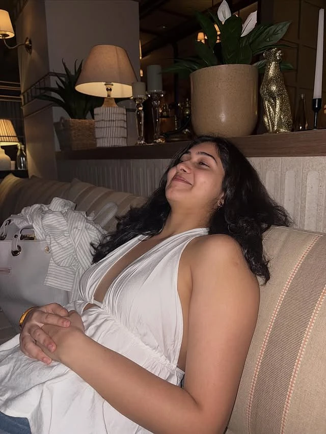 Pallavi – Indian escort in Thiruvananthapuram — 3 / 15