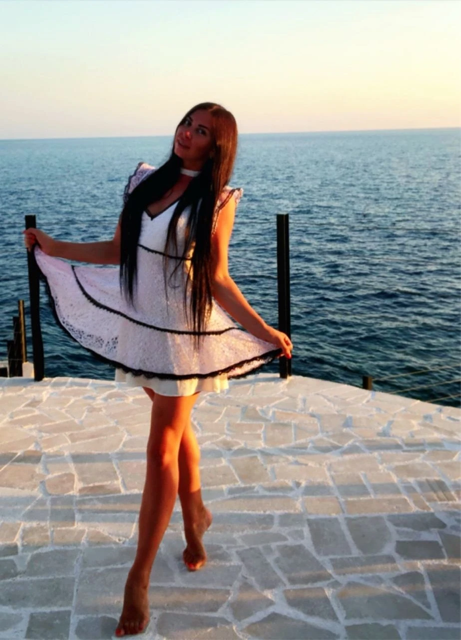 New Girl Andriana – Hungarian escort in Seoul — 4 / 5