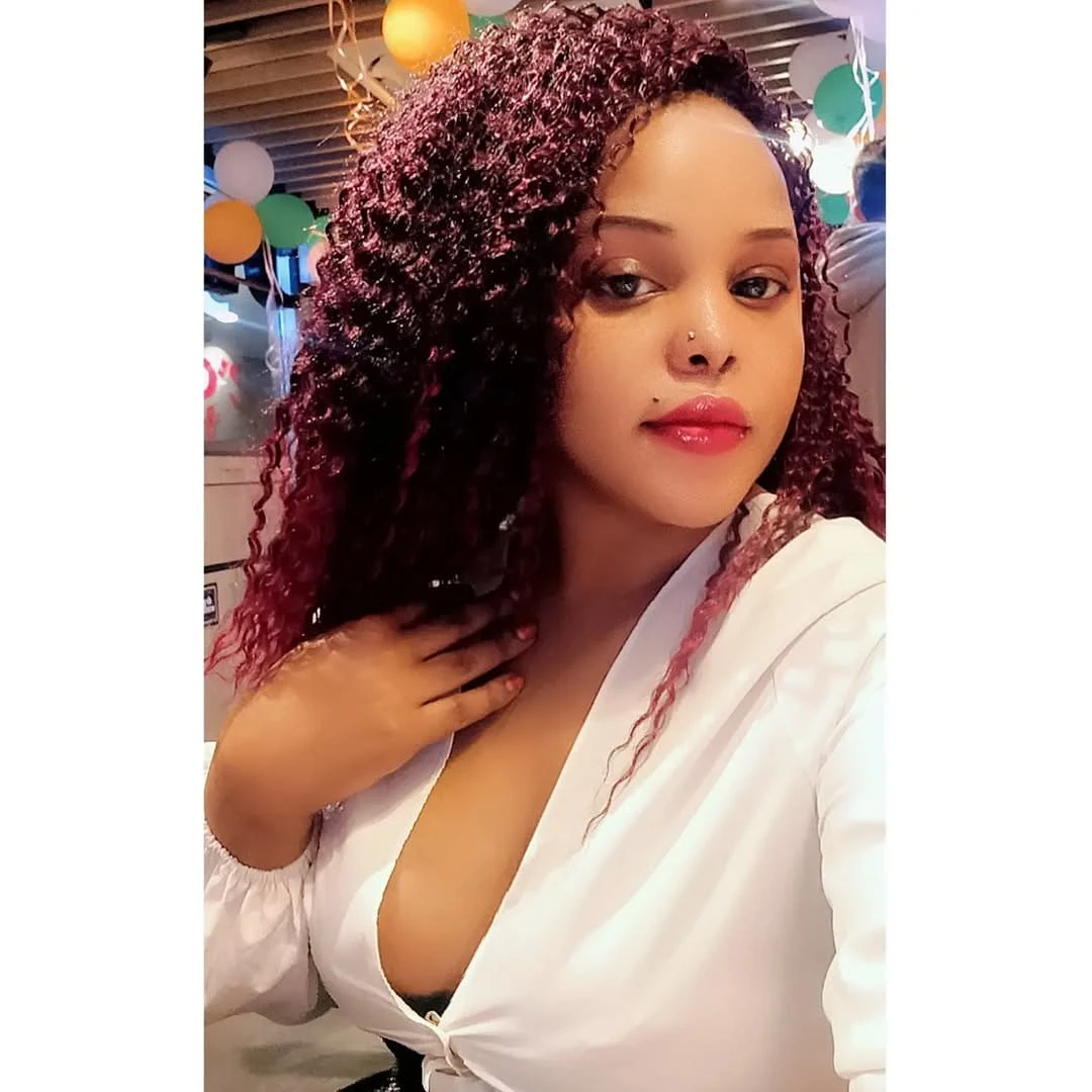 Remmy – South African escort in Pune — 3 / 15
