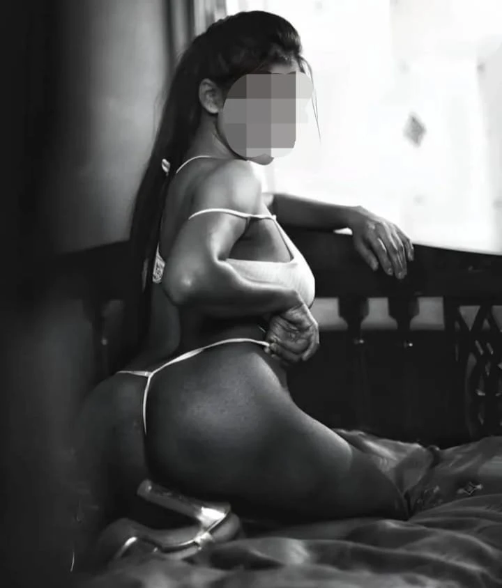Indigo airhostess.ANAL SEX ALLOWED.REAL. – Indian escort in Hyderabad — 5 / 17