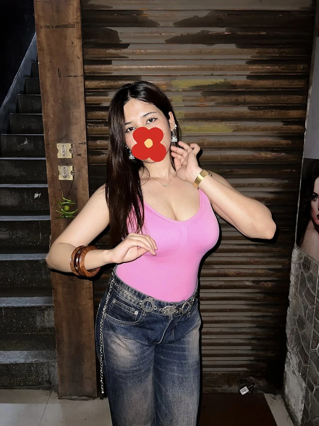 Eline, Escort – Nepalese escort in Pokhara — 2 / 6