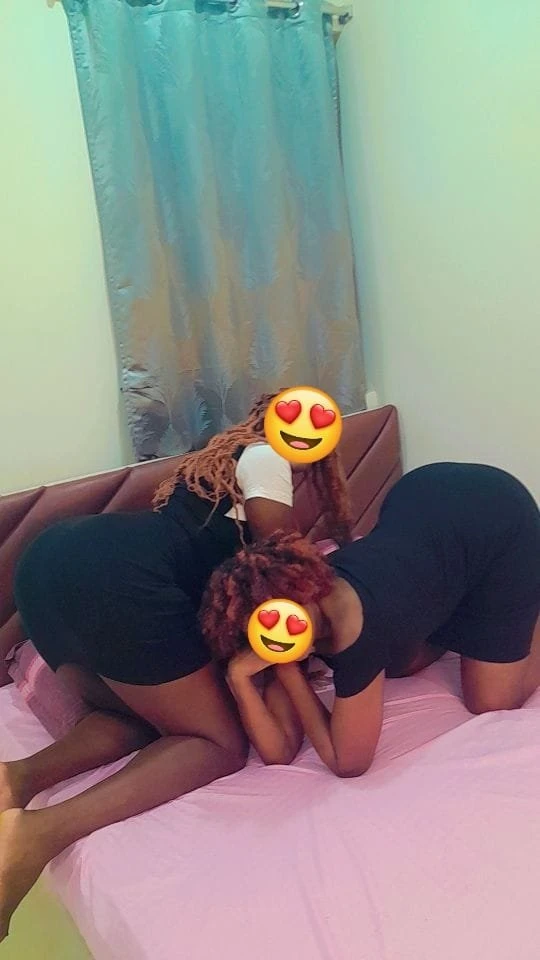 Threesome WEBCAM WITH African Girls – South African escort in Hyderabad — 3 / 5