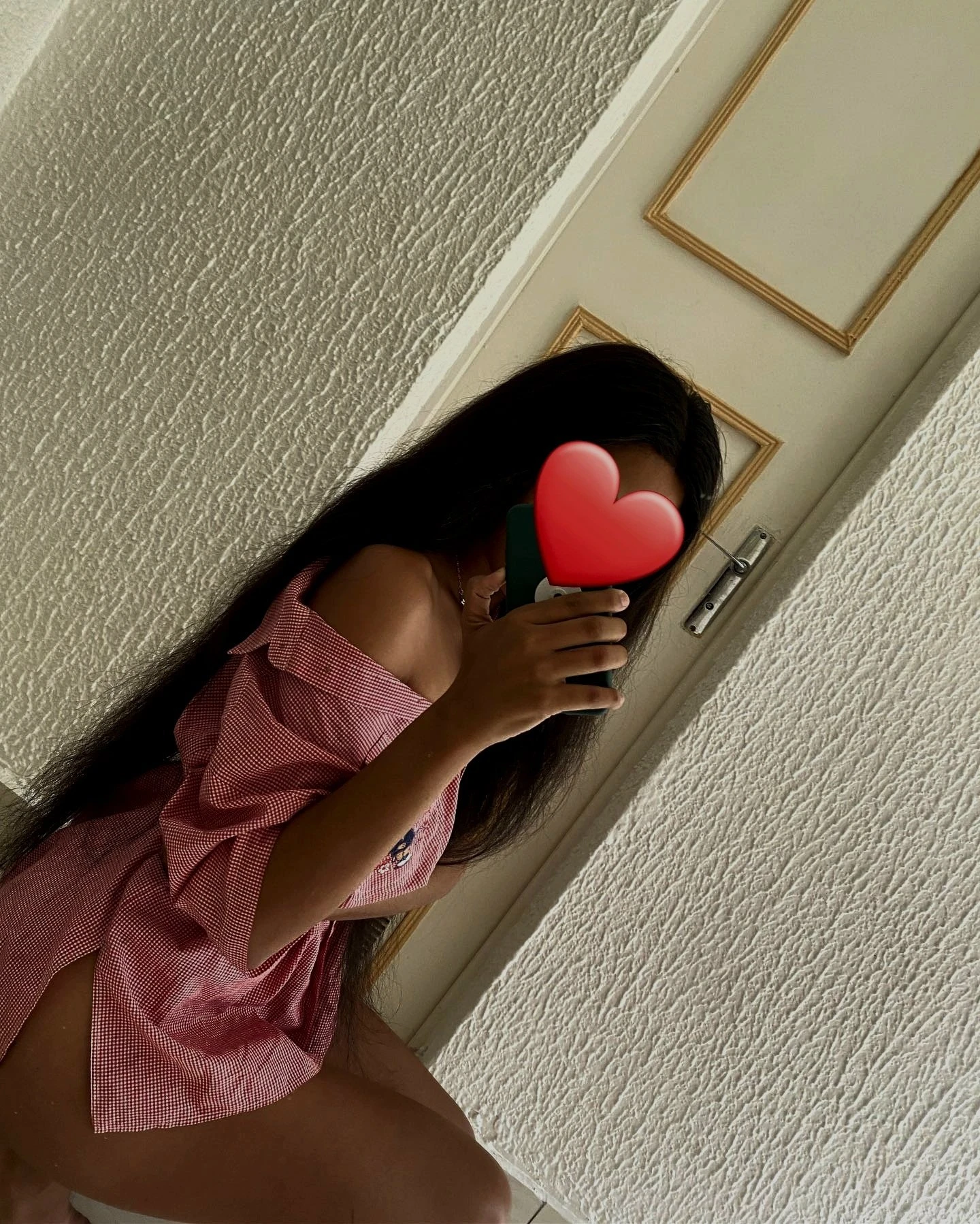 Lily Ebony – Ivorian escort in Dakar — 2 / 4