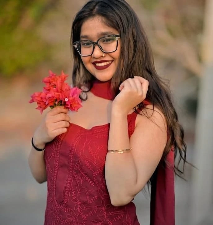 Cash Payment Real 🤝 Meet Service – Indian escort in Surat — 5 / 6