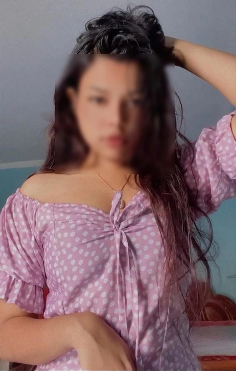 Ishita, 20 Year Old, 100% Real GFE – Indian companion in Kolkata — 1 / 7