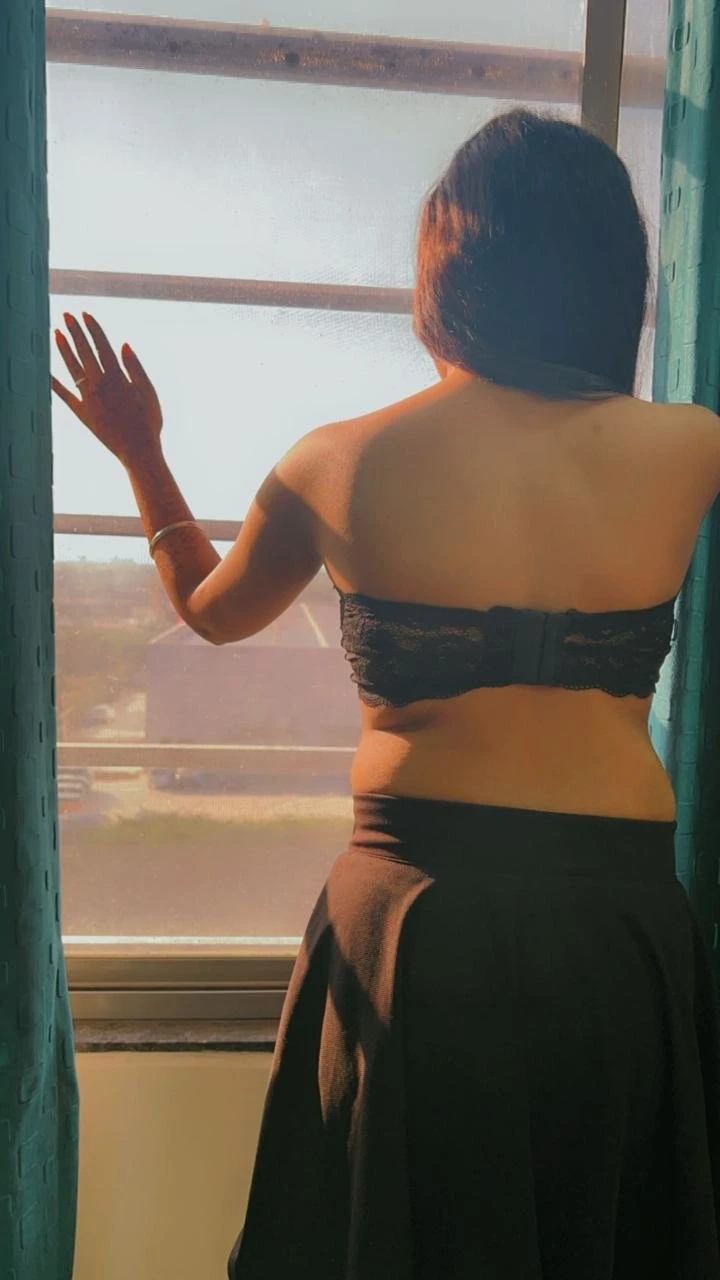 Sneha – Indian escort in Varanasi — 5 / 7