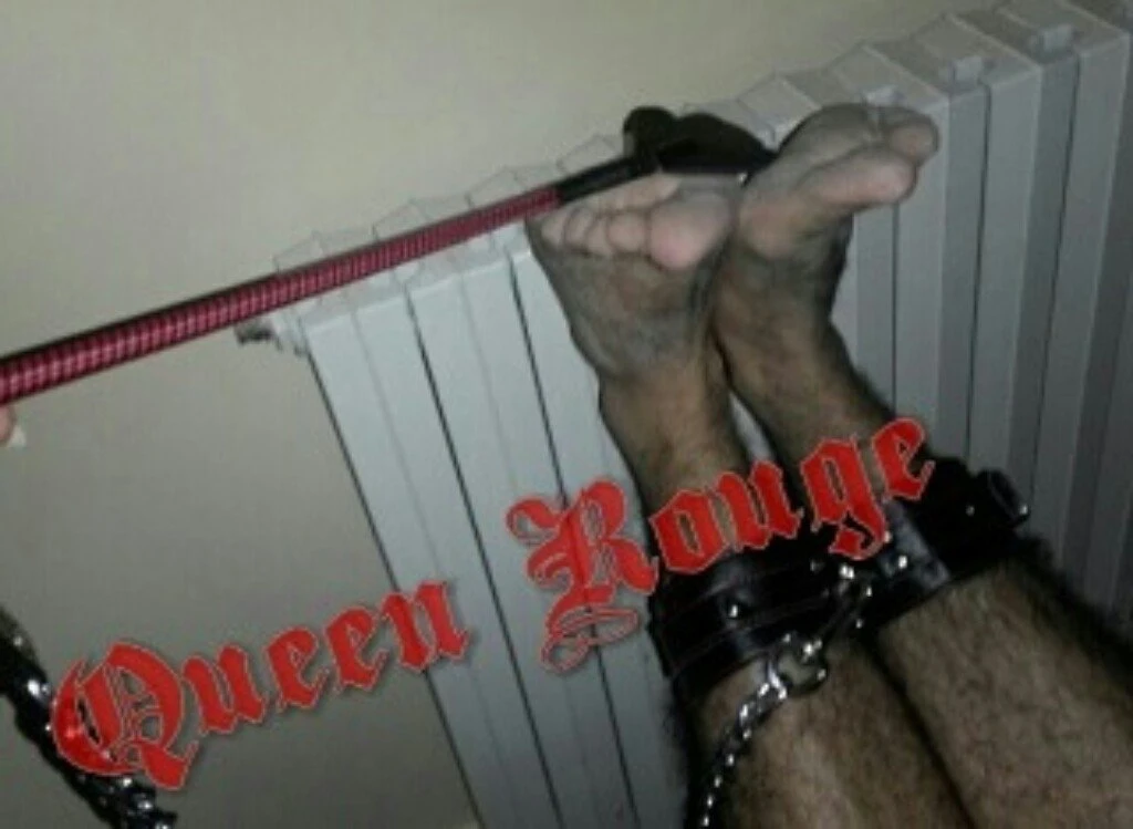 Queen Rouge – Lebanese dominatrix in Beirut — 3 / 25