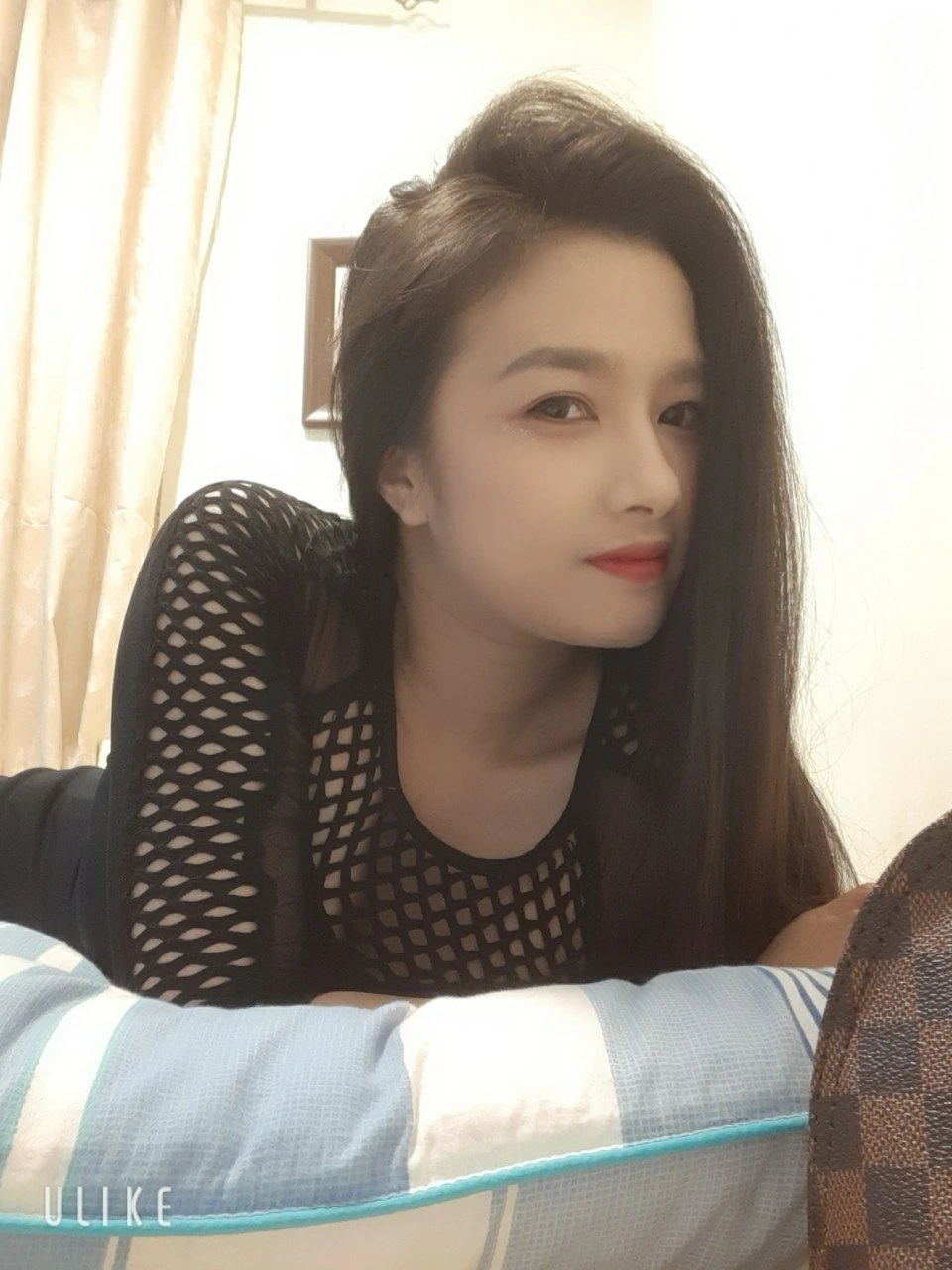 Cindy – Vietnamese escort in Ho Chi Minh City — 3 / 8