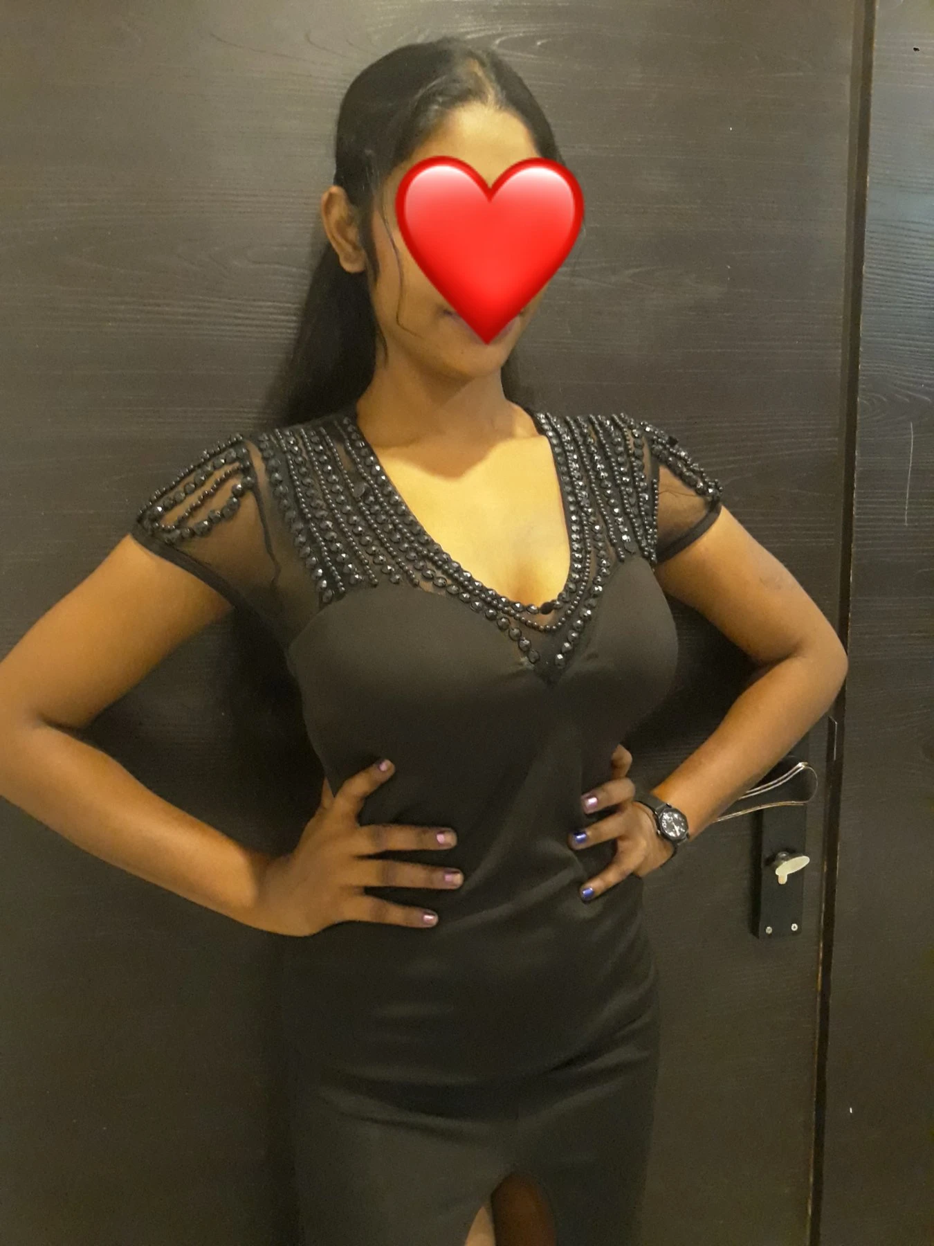 Real Meet and Cam Show – Indian escort in Nagpur — 4 / 9