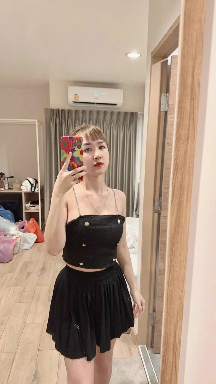 Miu – Vietnamese escort in Gurgaon — 4 / 13