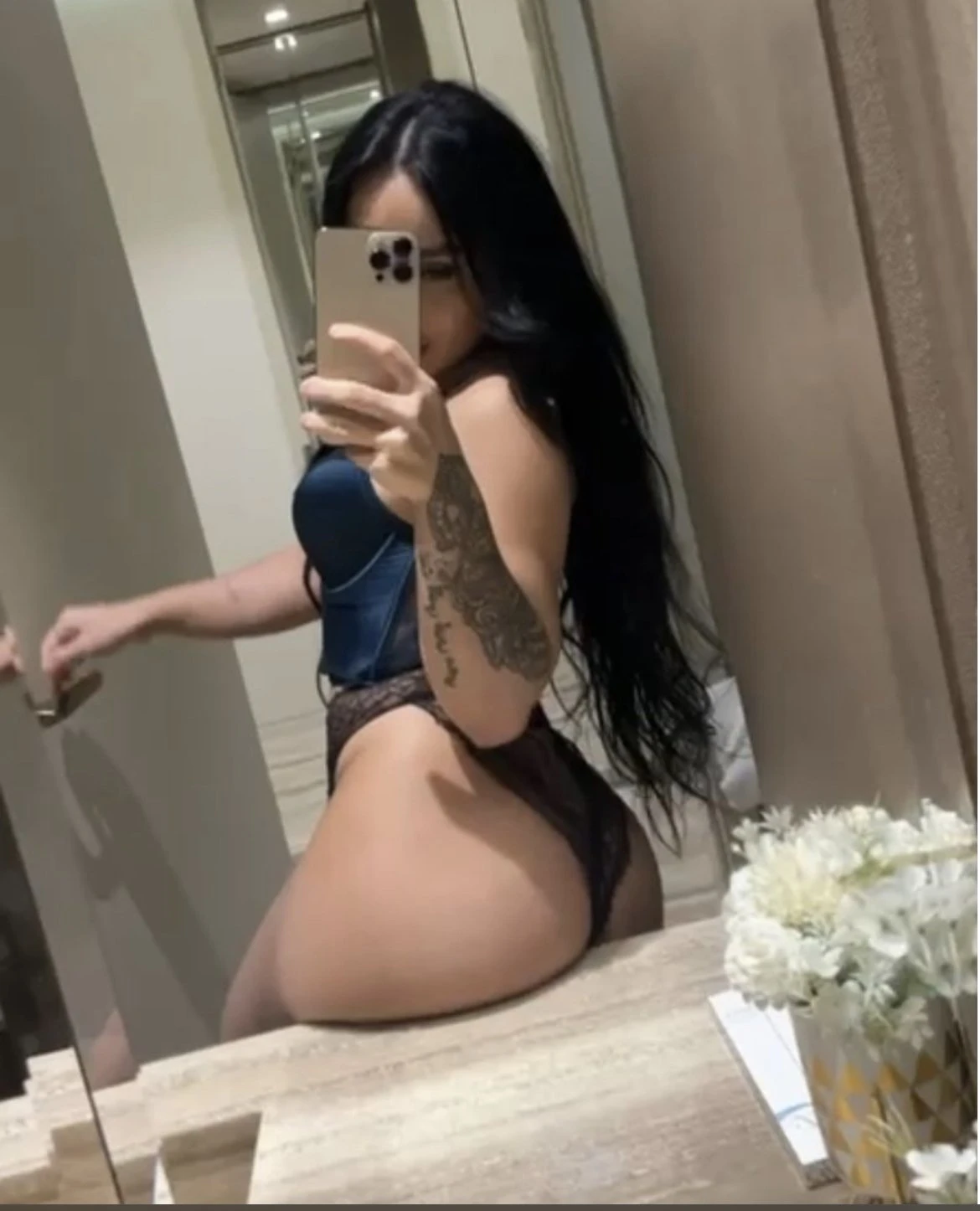 Amirä – Filipino escort in Maldives — 5 / 11