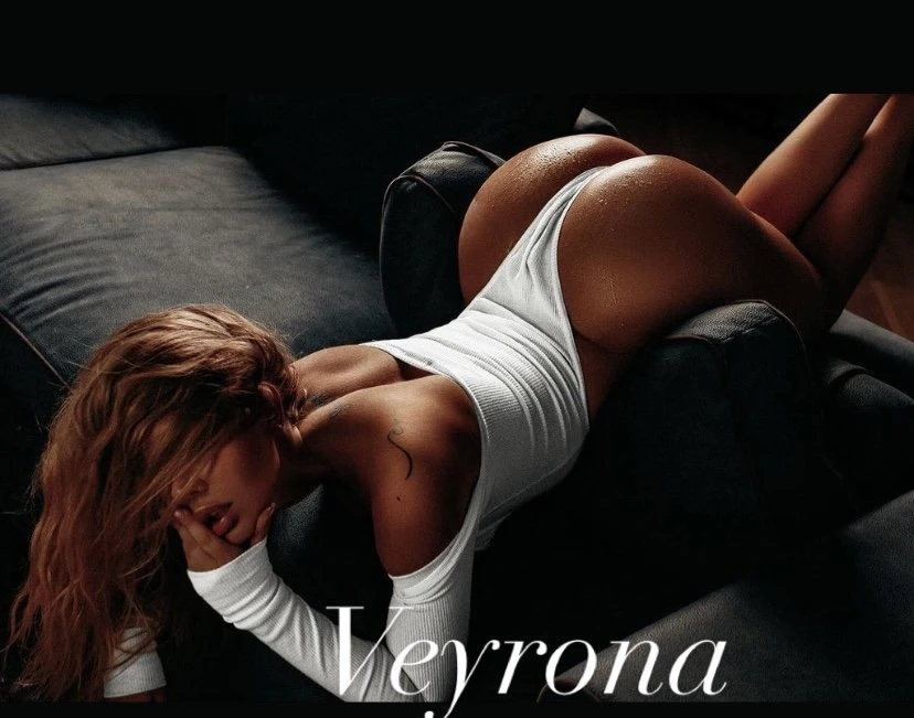 Alia – Ukrainian escort in Montenegro — 3 / 5