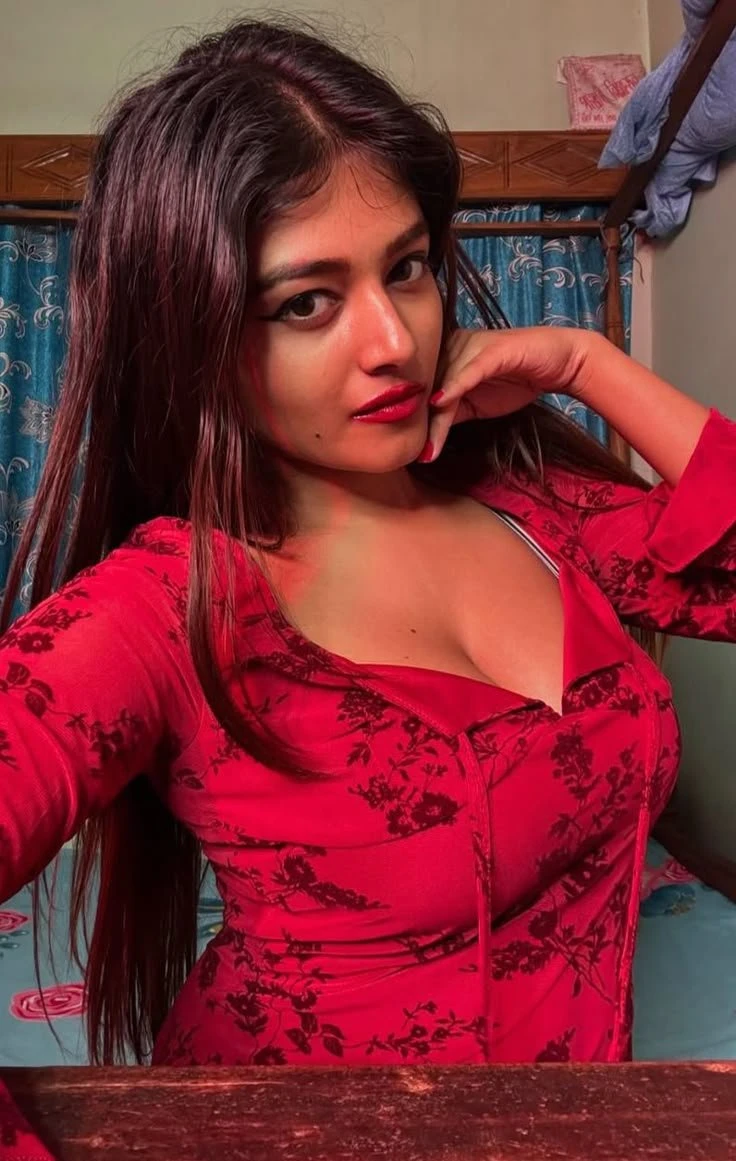 Muskan Khan – Indian escort in Hyderabad — 5 / 6