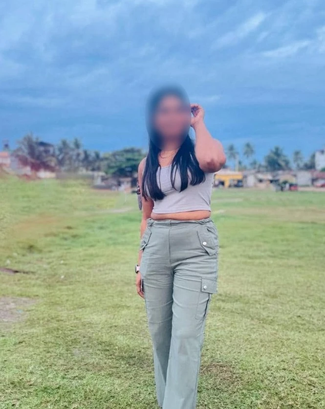Negombo Gen Z Couple – Sri Lankan escort in Negombo — 9 / 10
