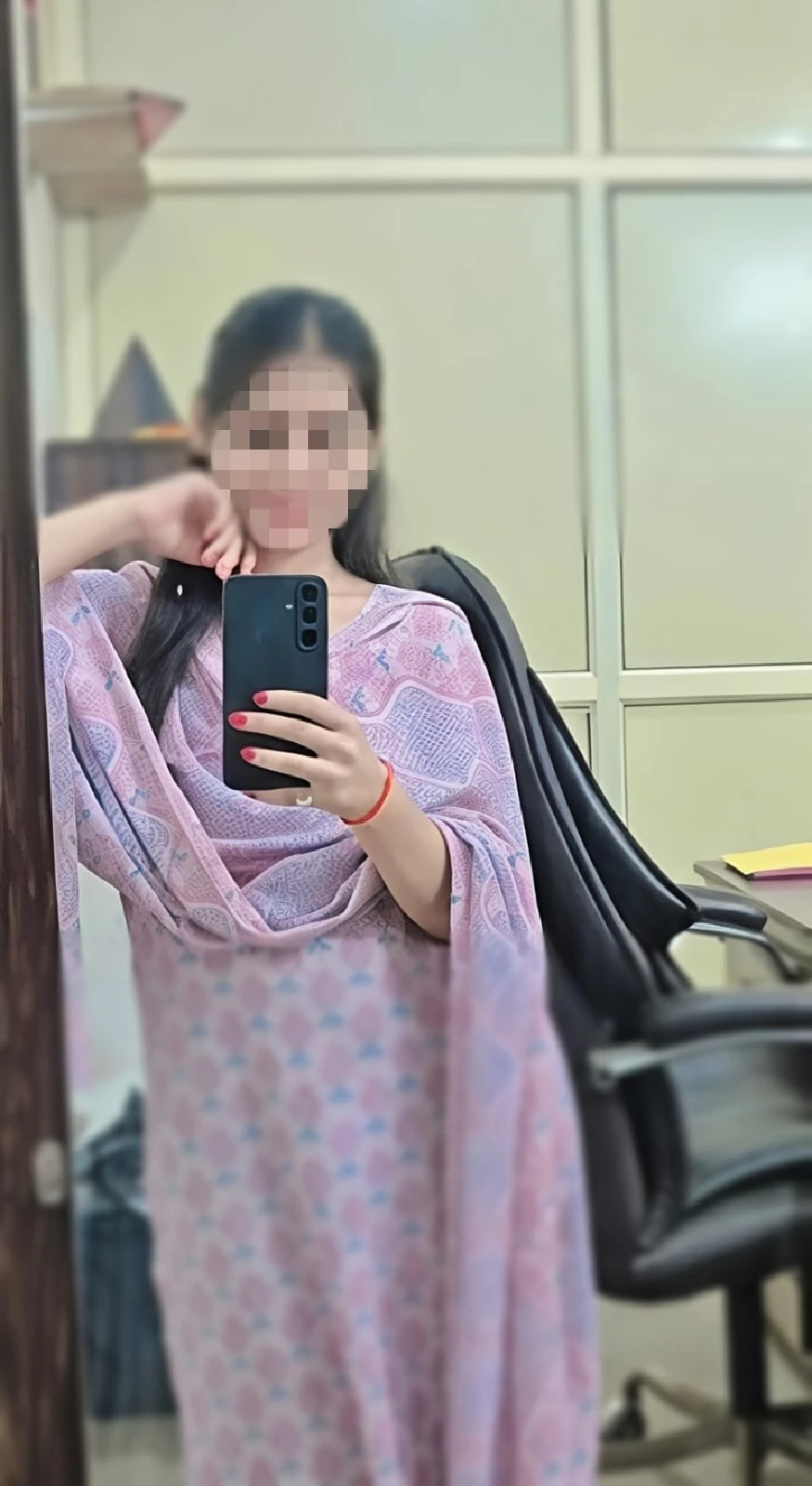 Cam show 🥰 and meet Available 🥀 – Indian escort in Kolkata — 2 / 3