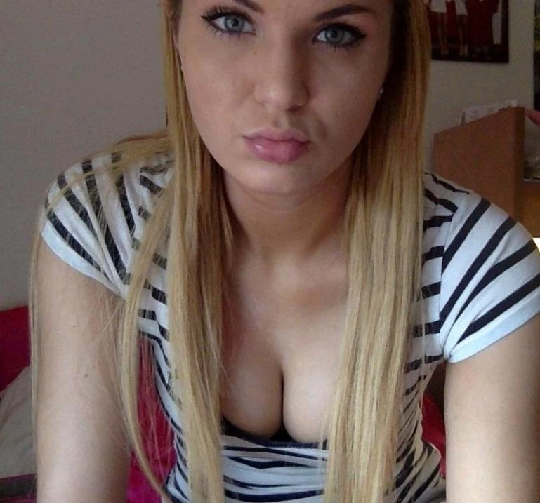 Emlie – Norwegian escort in Oslo — 3 / 5
