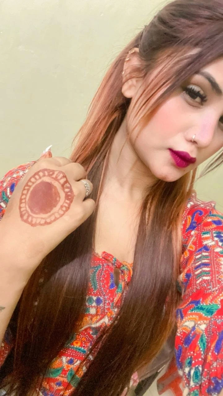 Deepti Escorts no advance – Indian escort in Hyderabad — 9 / 17