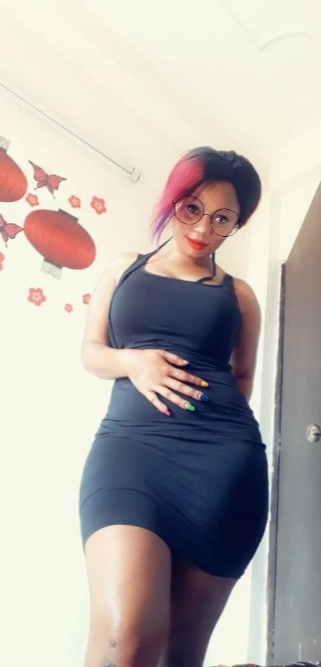 Anita – South African escort in Hyderabad — 2 / 5