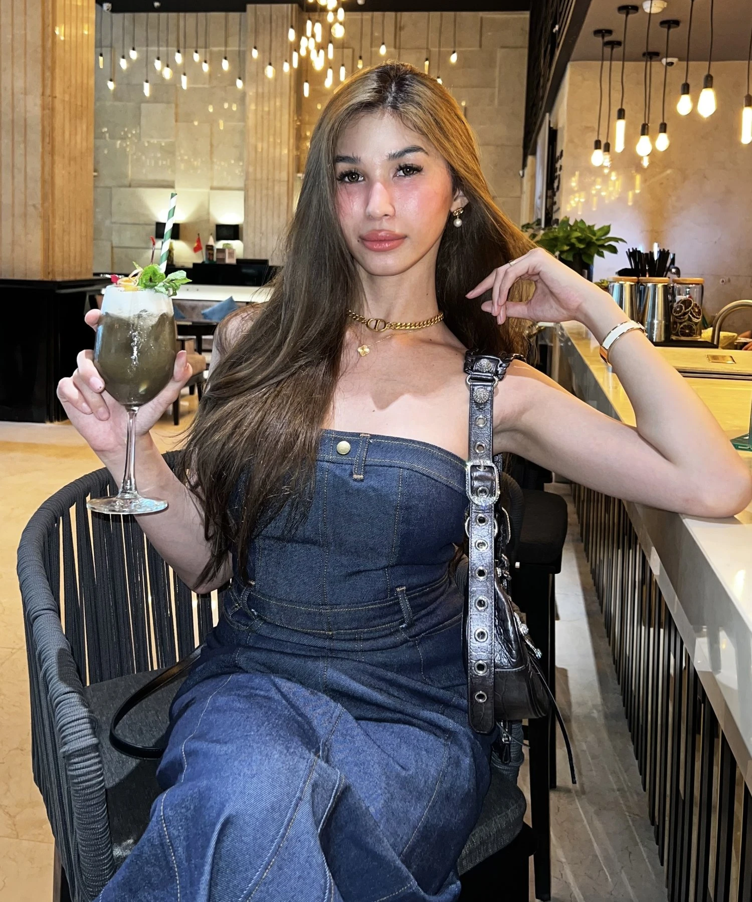 PreciousYUKI – Japanese escort in Mumbai — 20 / 25
