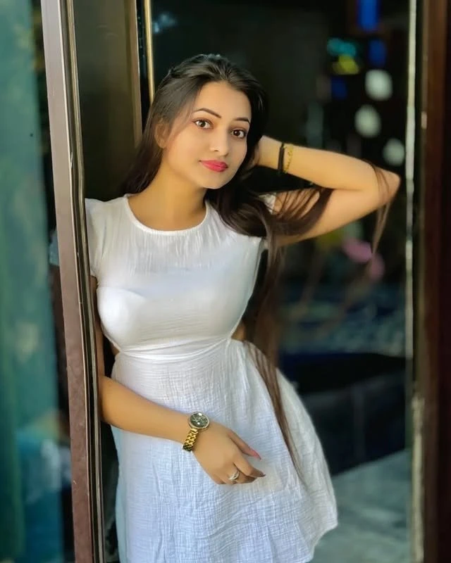Muskan – Indian escort in Mangalore — 2 / 4