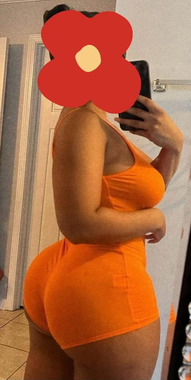 Sexy Big boobs & Ass Outcall & Cam – South African escort in Hyderabad — 2 / 5