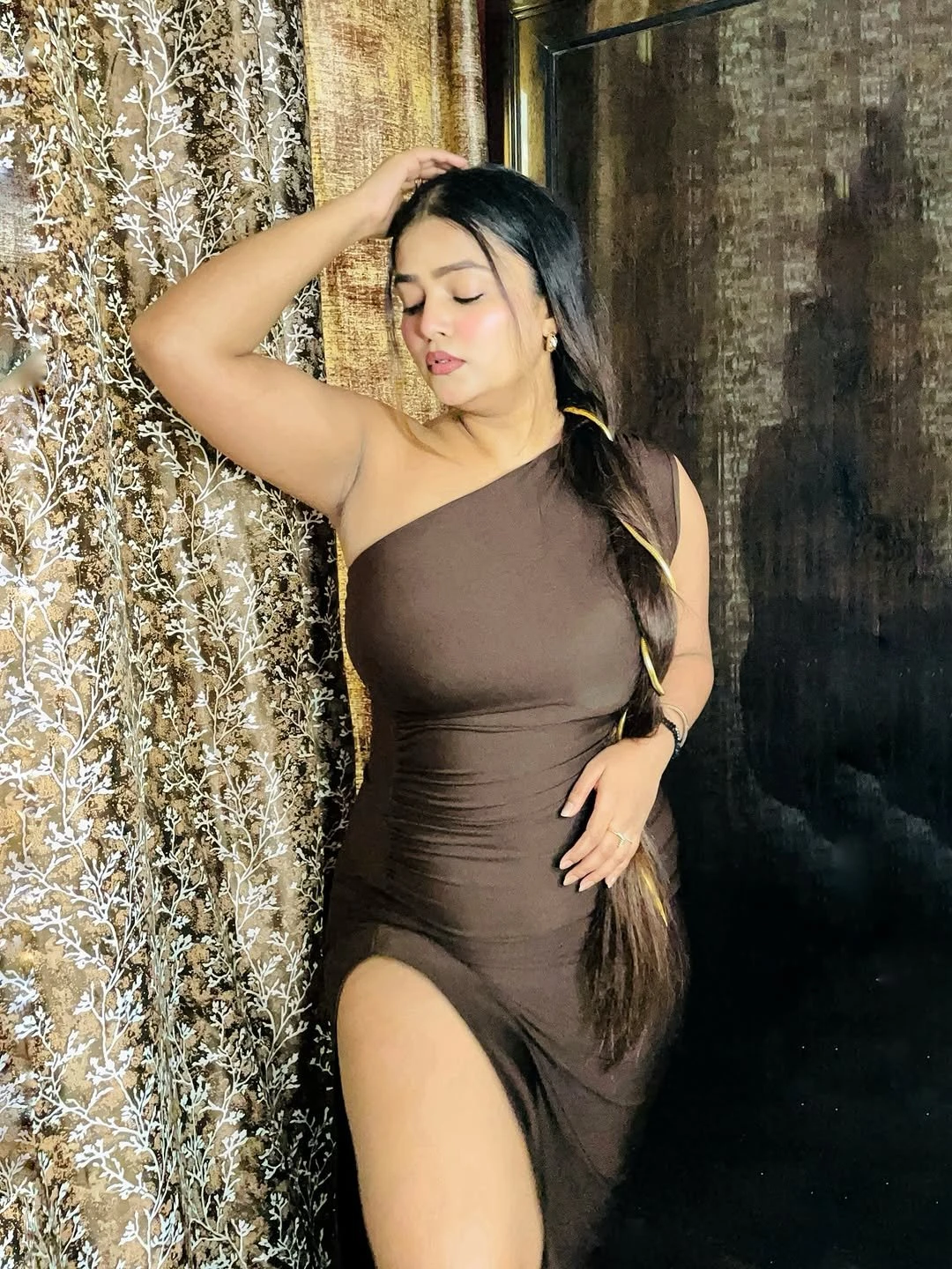 Bhumi – Indian escort in Navi Mumbai — 3 / 9