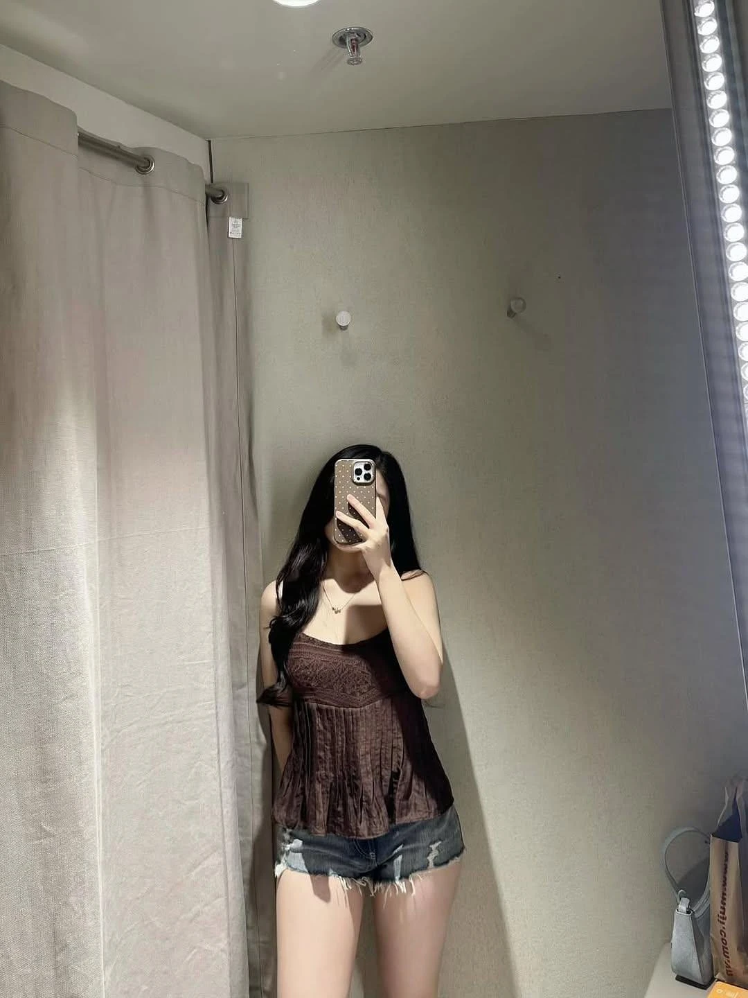 Madhavi Cam and Real Meet 24×7 – Nepalese escort in Kathmandu — 3 / 5