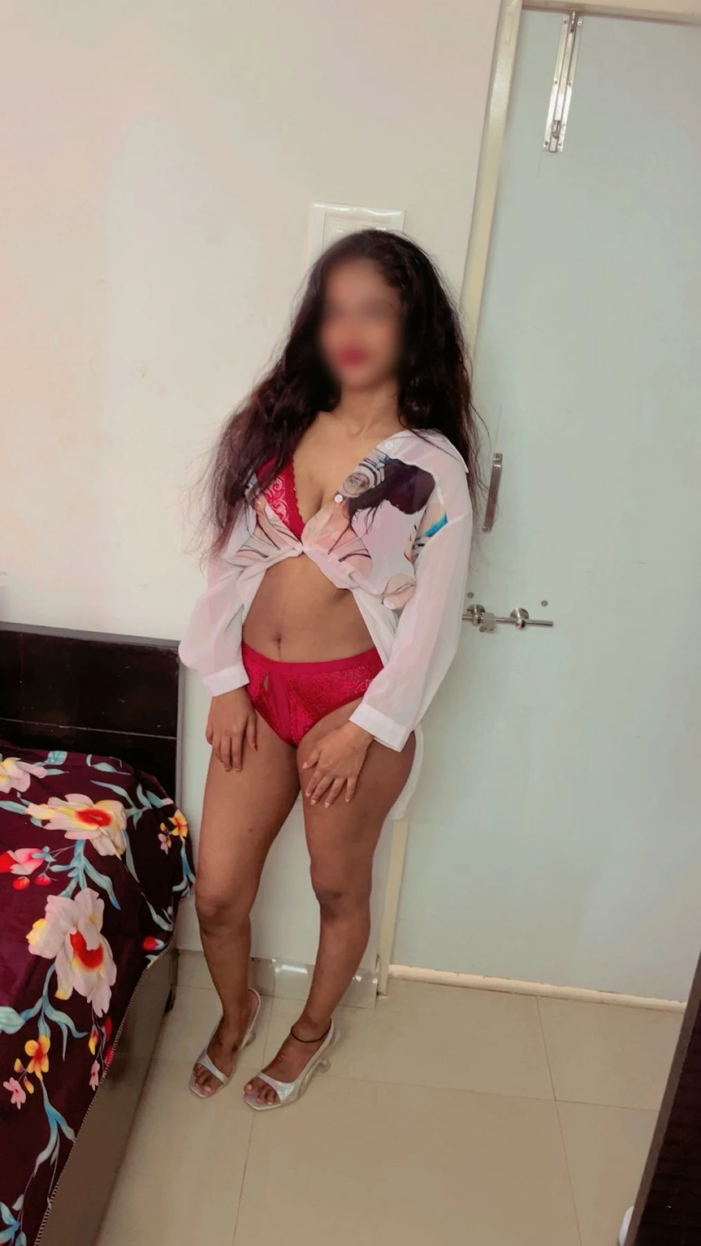 Mayra the Barbie Doll – Indian escort in Mumbai — 3 / 8