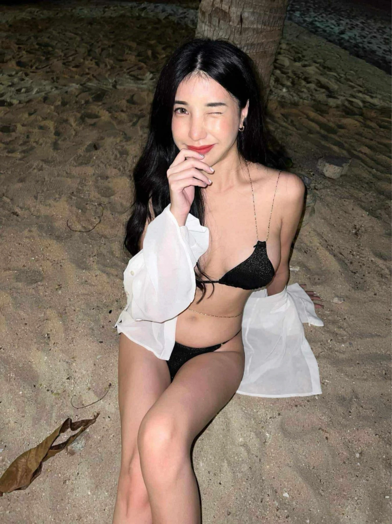 Anny Lee – Vietnamese escort in Seoul — 16 / 25