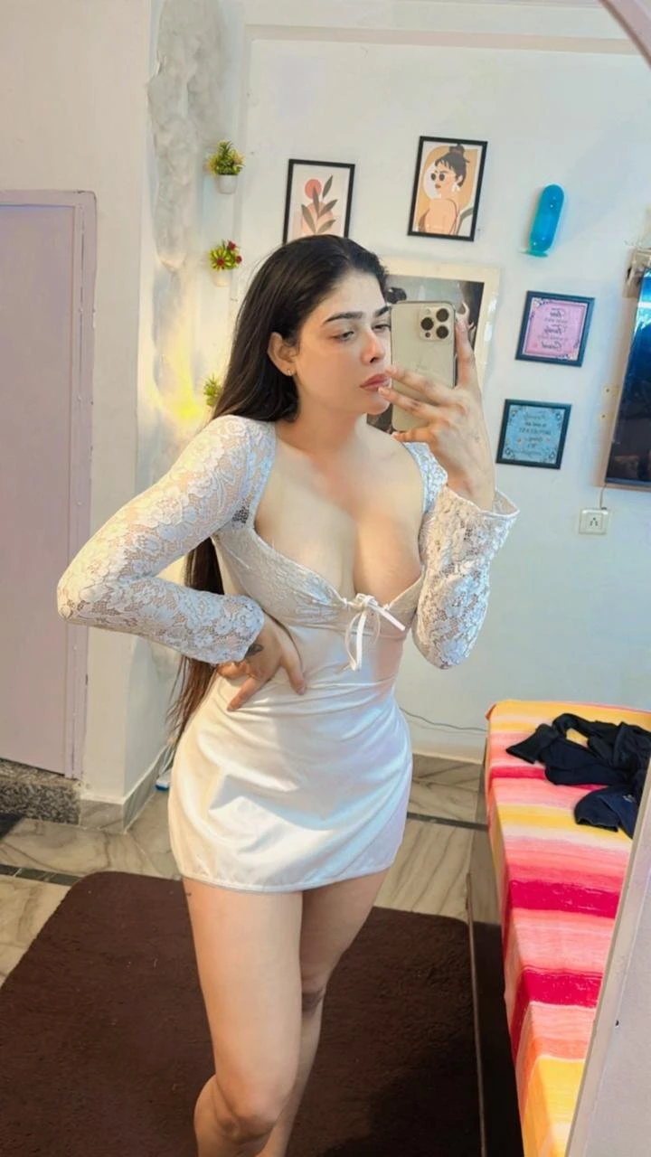Jasmine kaur (real meeting or cam show) – Indian escort in New Delhi — 12 / 15